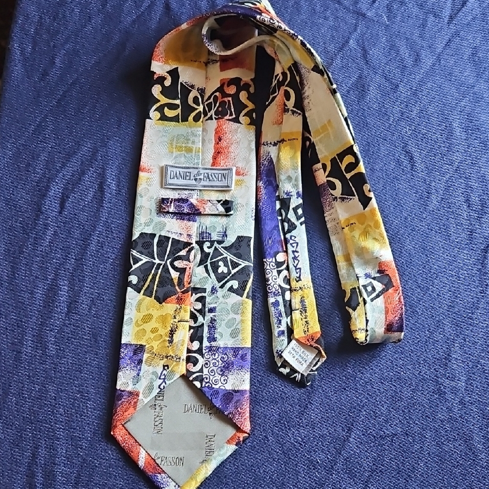 Colorful Geometric Patterned Tie - Picture 2 of 5